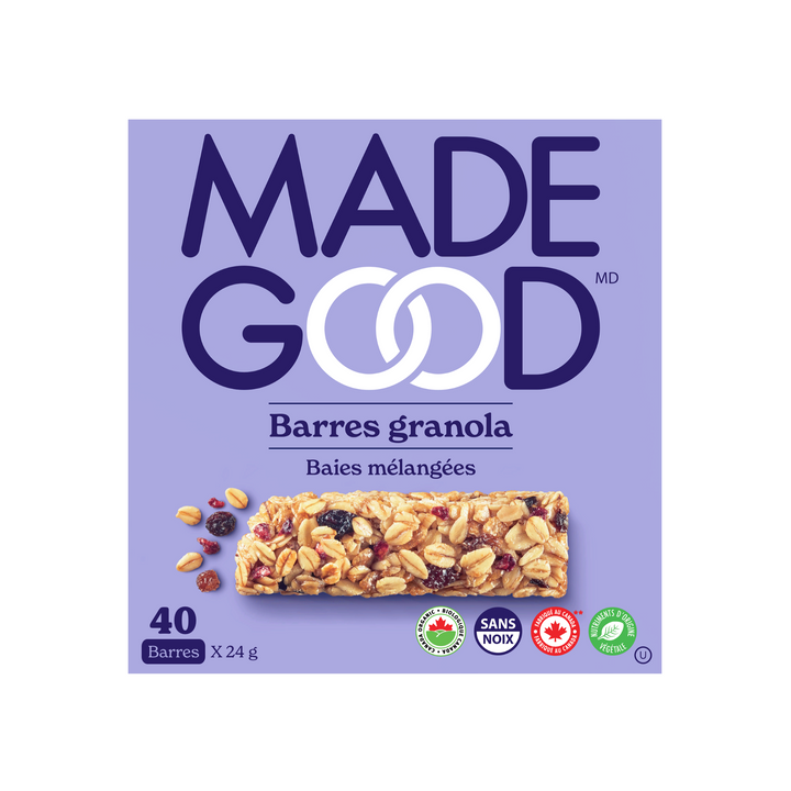 Une boite avec 40 MadeGood barres granola saveur de baies melangees